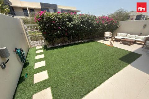 Townhouse sa Dubai Hills Estate, UAE 4 silid-tulugan, 201 sq.m. № 738878