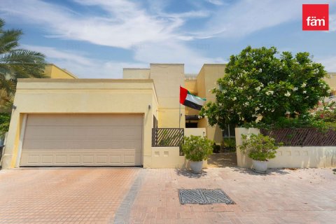 Dubai, UAE의 임대용 빌라 침실 5개, 540제곱미터 번호 738876 - 사진 27