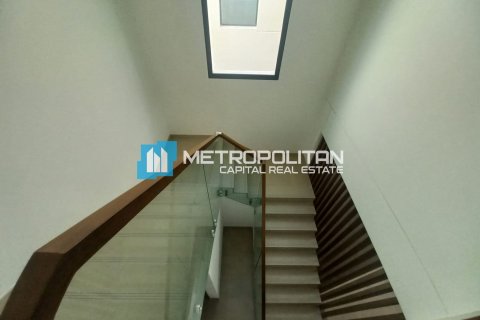 Adosado en alquiler en Yas Island, Abu Dhabi, EAU 4 dormitorios, 290.3 m2 № 686962 - foto 16