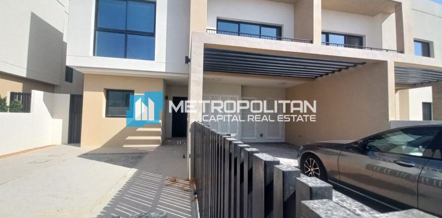 Adosado en Yas Island, Abu Dhabi, EAU 4 dormitorios, 290.3 m² № 686962