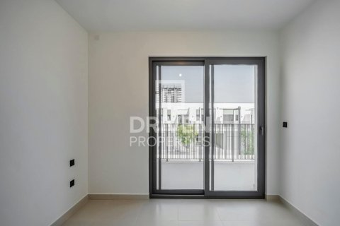 Řadový dům v Tilal Al Ghaf, Dubai, SAE 3 ložnice, 203 m² Č.: 655159 - fotografie 7