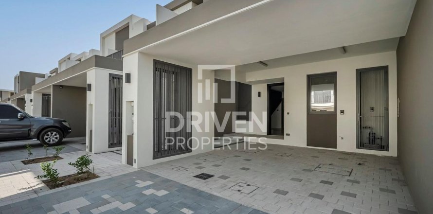 Řadový dům v Tilal Al Ghaf, Dubai, SAE 3 ložnice, 203 m² Č.: 655159