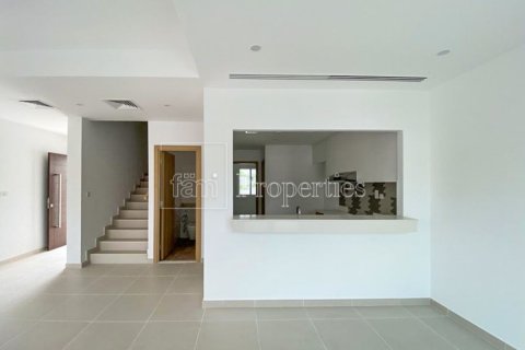 Villetta a schiera in vendita a Dubai, EAU 3 camere da letto, 164.7 mq. № 644735 - foto 1