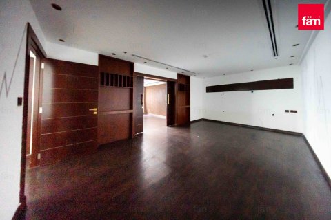 Sheikh Zayed Road, Dubai, BAE’de kiralık office 182.2 m&sup2; No 644733 - fotoğraf 8
