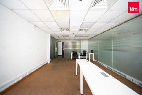 Sheikh Zayed Road, Dubai, BAE’de kiralık office 182.2 m&sup2; No 644733 - fotoğraf 2