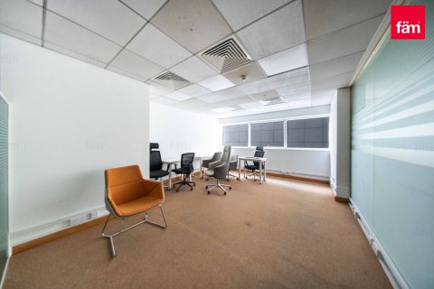 Sheikh Zayed Road, Dubai, BAE’de kiralık office 182.2 m&sup2; No 644733 - fotoğraf 5