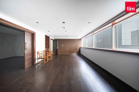 Sheikh Zayed Road, Dubai, BAE’de kiralık office 182.2 m&sup2; No 644733 - fotoğraf 10