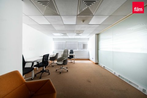 Sheikh Zayed Road, Dubai, BAE’de kiralık office 182.2 m&sup2; No 644733 - fotoğraf 6