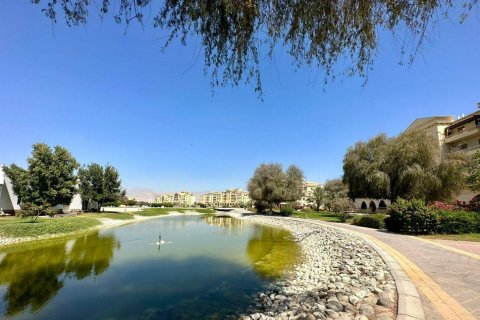 Διαμέρισμα σε Yasmin Village, Ras Al Khaimah, ΗΑΕ 3 υπνοδωμάτια, 141 τ.μ. Αρ. 730716 - φωτογραφία 2