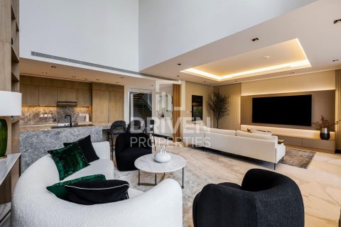 Jumeirah, Dubai, UAE의 빌라 침실 3개, 276.57제곱미터 번호 758985