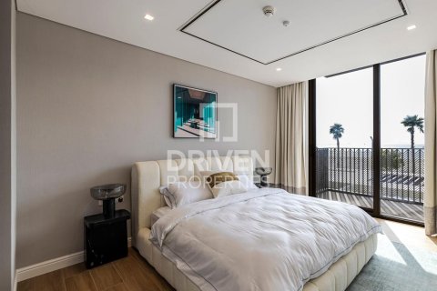 Villa in Jumeirah, Dubai, UAE 3 bedrooms, 276.57 sq.m. № 758985 - photo 7
