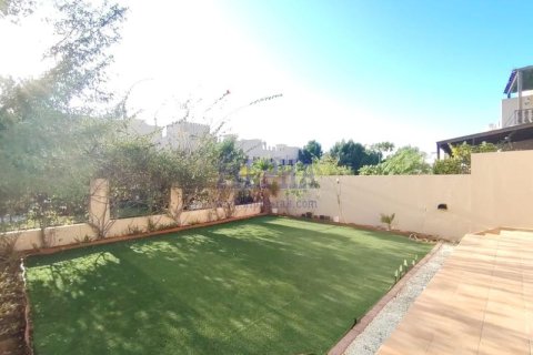 فيلا للإيجار في Al Hamra Village، رأس الخيمة، الإمارات العربية المتحدة 3 غرفة نوم ، 197 متر مربع ، رقم 686633 - صورة 18
