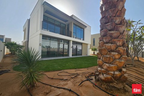 Villa in Al Furjan, Dubai, UAE 4 bedrooms, 587.7 sq.m. № 633805 - photo 15