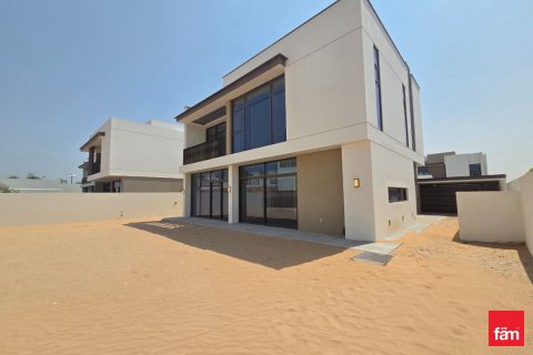 Villa sa Al Furjan, Dubai, UAE 4 silid-tulugan, 587.7 sq.m. № 633805 - larawan 1