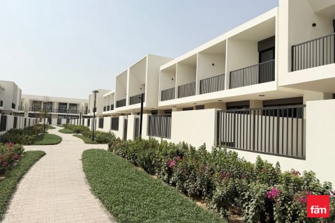 Shtëpi në qytet në Town Square, Dubai, Emiratet e Bashkuara Arabe 3 dhoma gjumi, 174 m2. № 633804 - Foto 3