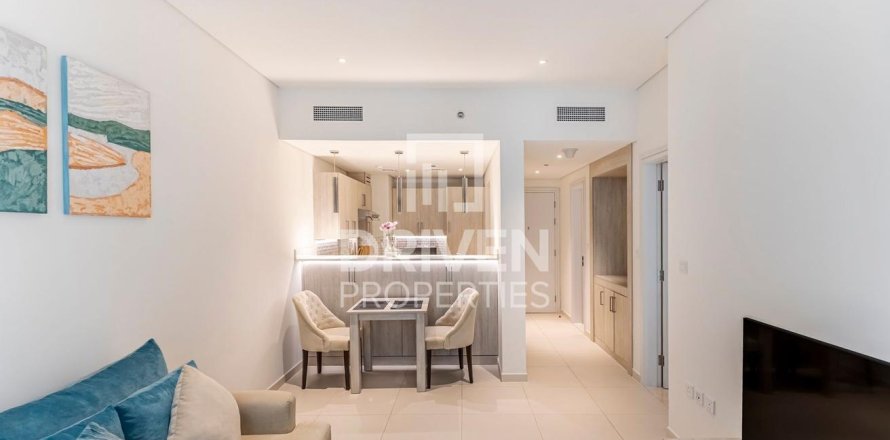 Apartment in Palm Jumeirah, Dubai, UAE 1 bedroom, 59.46 sq.m. № 745831