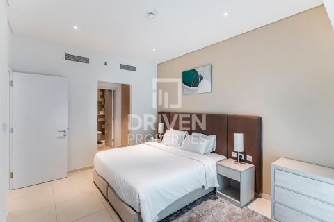Apartment in Palm Jumeirah, Dubai, UAE 1 bedroom, 59.46 sq.m. № 745831 - photo 2