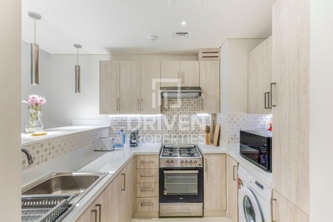 Apartment in Palm Jumeirah, Dubai, UAE 1 bedroom, 59.46 sq.m. № 745831 - photo 8