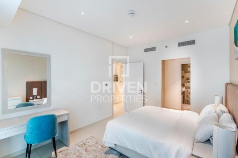 Apartment in Palm Jumeirah, Dubai, UAE 1 bedroom, 59.46 sq.m. № 745831 - photo 3