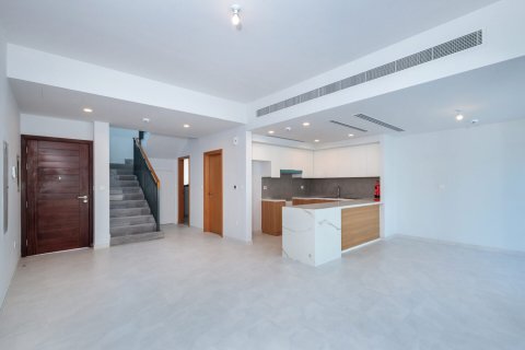 Maison de ville à vendre à  Dubai Land, Dubai, EAU 3 chambres, 161 m2 № 710953 - photo 3