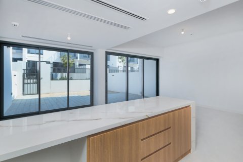 Maison de ville à vendre à  Dubai Land, Dubai, EAU 3 chambres, 161 m2 № 710953 - photo 5