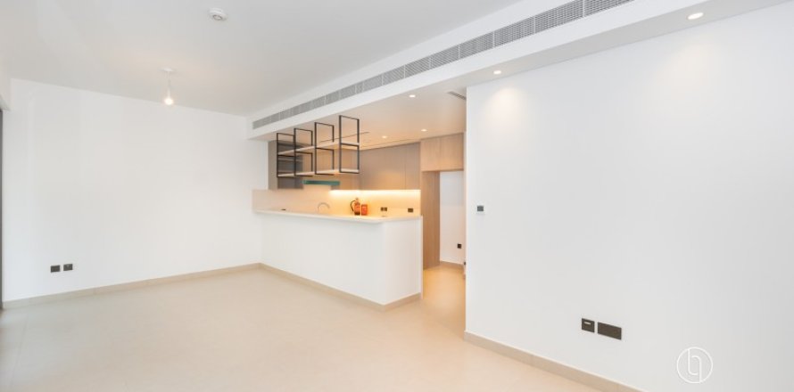 Villa in Dubai, VAE: 3 Schlafzimmer, 142.2 m2 Nr. 670067