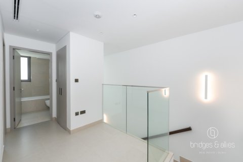 Villa zur Miete in Dubai, VAE 3 Schlafzimmer, 142.2 m2 Nr. 670067 - Foto 5