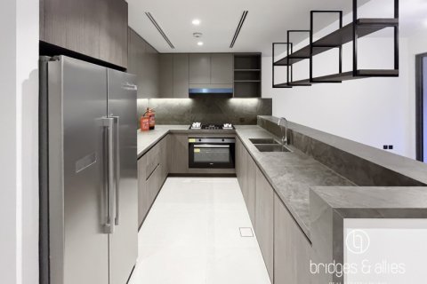 Villa zur Miete in Dubai, VAE 3 Schlafzimmer, 143.8 m2 Nr. 670071 - Foto 7