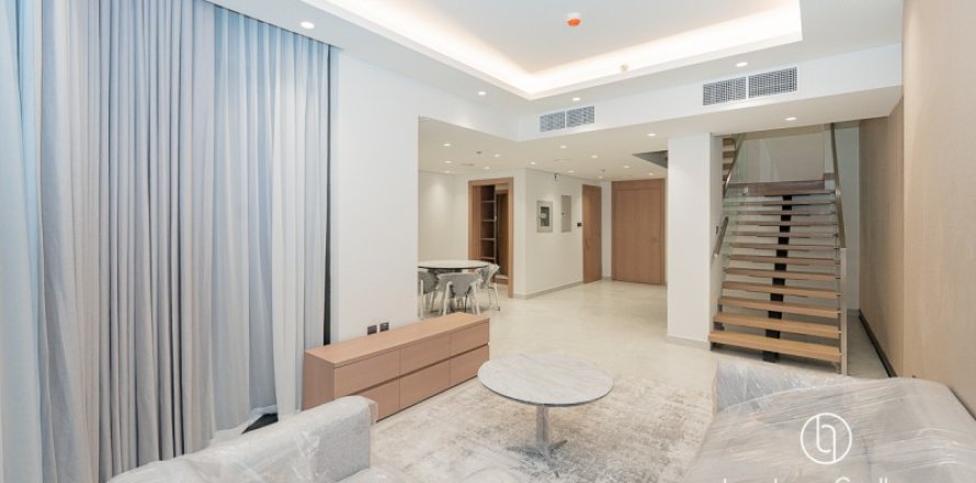 Wohnung in Jumeirah Village Triangle, Dubai, VAE: 2 Schlafzimmer, 136.9 m2 Nr. 670069