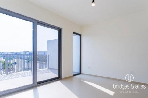 Villa zur Miete in Dubai, VAE 3 Schlafzimmer, 140.4 m2 Nr. 670070 - Foto 6