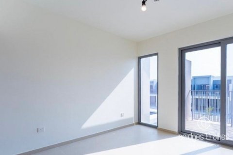 Villa zur Miete in Dubai, VAE 3 Schlafzimmer, 140.4 m2 Nr. 670070 - Foto 7