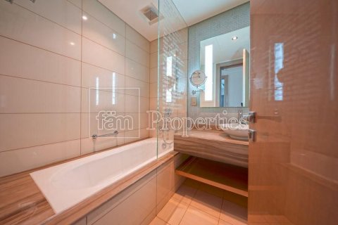 Снять в аренду квартиру в Бизнес-Бэй, Дубай, ОАЭ 3 спальни, 183.5м2, № 638150 - фото 14