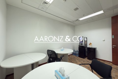 Sheikh Zayed Road, Dubai, संयुक्त अरब अमीरात में कार्यालय, 534 वर्ग मीटर, संख्या 686412 - फ़ोटो 10