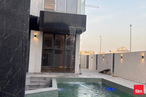 Villa para arrendamento em Dubai, EAU 6 quartos, 488.5 m2 № 652317 - foto 10