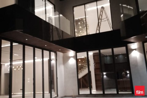 Villa para arrendamento em Dubai, EAU 6 quartos, 488.5 m2 № 652317 - foto 16