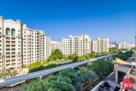 Apartamento para arrendamento em Palm Jumeirah, Dubai, EAU 2 quartos, 166.7 m2 № 652340 - foto 13