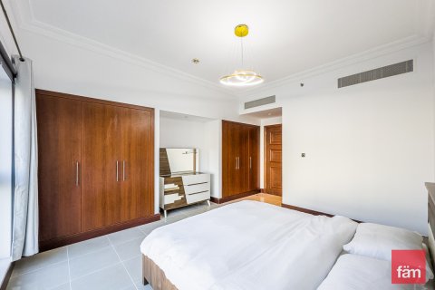 Apartamento para arrendamento em Palm Jumeirah, Dubai, EAU 2 quartos, 166.7 m2 № 652340 - foto 14