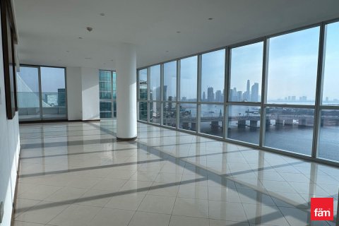 Apartament në Dubai, Emiratet e Bashkuara Arabe 4 dhoma gjumi, 384.2 m2. № 660288 - Foto 1