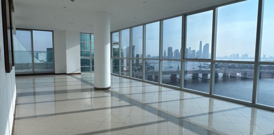 Apartment i Dubai, UAE 4 soveværelser, 384.2 kvm № 660288