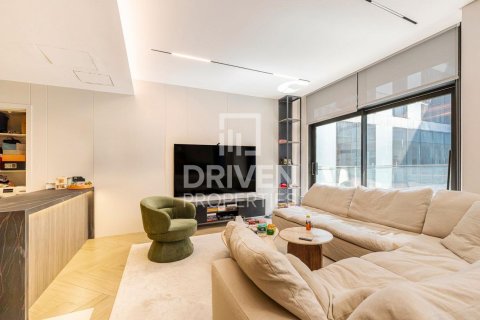 Lägenhet till försäljning i City Walk, Dubai, UAE 2 sovrum, 162 kvm Nr. 682676 - fotografi 3