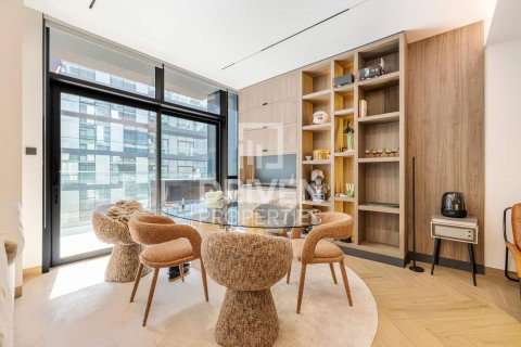 Lägenhet till försäljning i City Walk, Dubai, UAE 2 sovrum, 162 kvm Nr. 682676 - fotografi 4