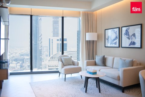 Apartment in Dubai, UAE 2 bedrooms, 110 sq.m. № 647995 - photo 2