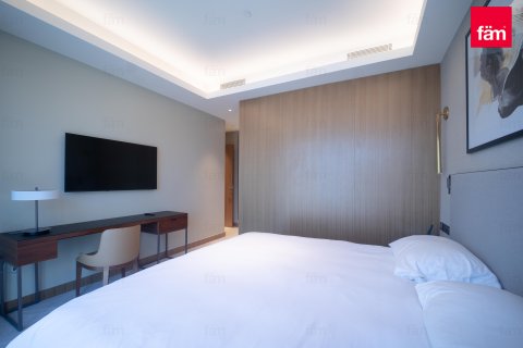 Apartment in Dubai, UAE 2 bedrooms, 110 sq.m. № 647995 - photo 13