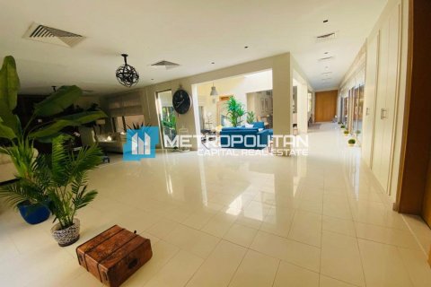 Villa Al Raha Gardens, Abu Dhabijā, AAE 5 istabas, 577.1 m2 Nr. 639174 - attēls 1