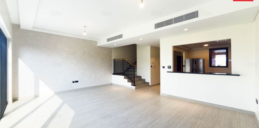 Maison de ville à Dubai, EAU: 3 chambres, 144 m2 № 722352