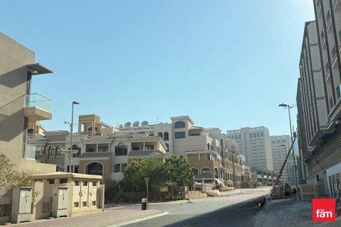 Dubai, UAE의 판매용 가게 54.3제곱미터 번호 722350 - 사진 9