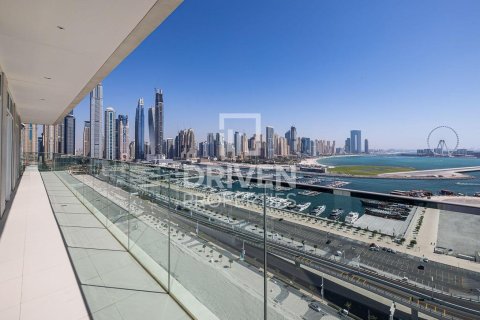 شقة للإيجار في Dubai Harbour، دبي، الإمارات العربية المتحدة 3 غرفة نوم ، 177.35 متر مربع ، رقم 745897 - صورة 2
