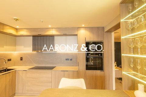 Apartment in Jumeirah Lake Towers, Dubai, UAE 2 bedrooms, 164.7 sq.m. № 639228 - photo 18