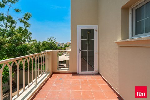 Vila u Dubai, UAE 3 spavaćih soba, 255.3 m2 Br. 719913 - fotografija 3