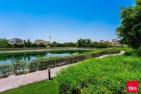 Vila u Dubai, UAE 3 spavaćih soba, 255.3 m2 Br. 719913 - fotografija 24